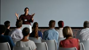 TRAINING EXCELLECE PUBLIC SPEAKERS